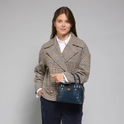 Bauletto in pelle con tracolla removibile