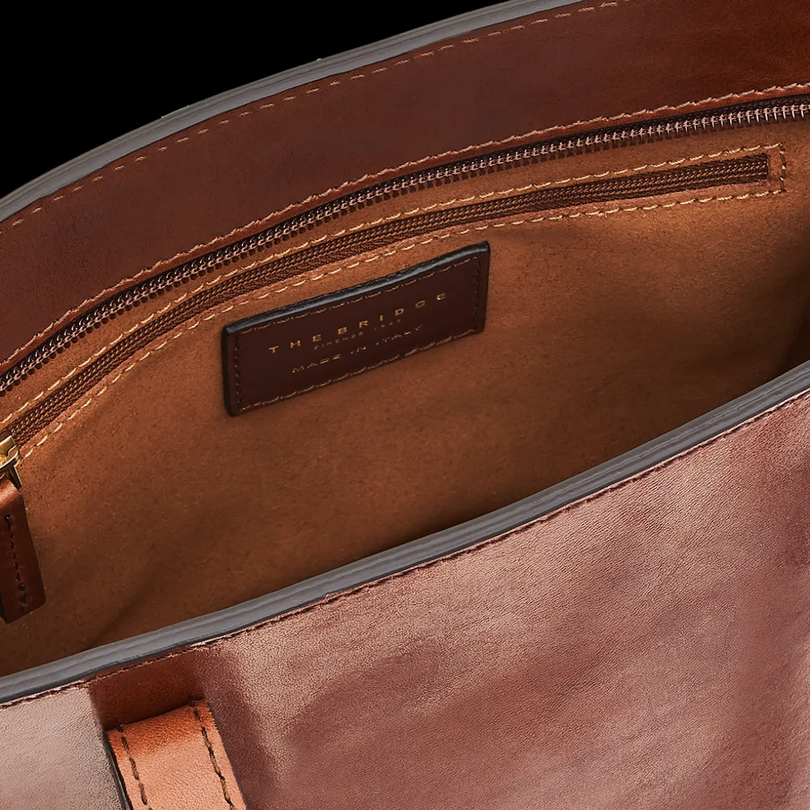 Borsa shopper pelle chiusa con zip