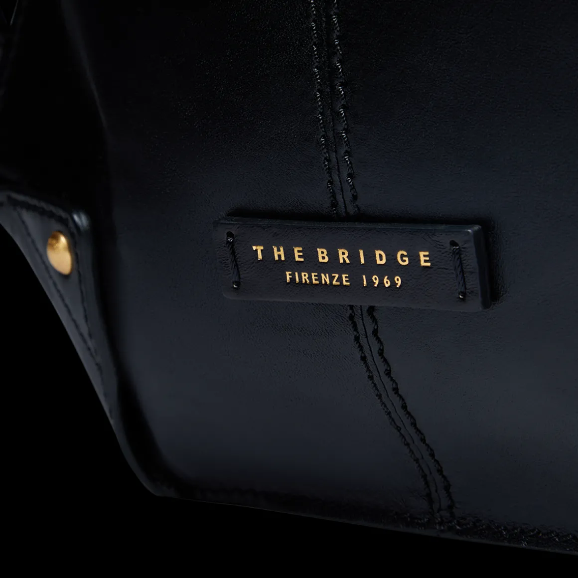 Borsa tracolla pelle chiusa con zip taglia s