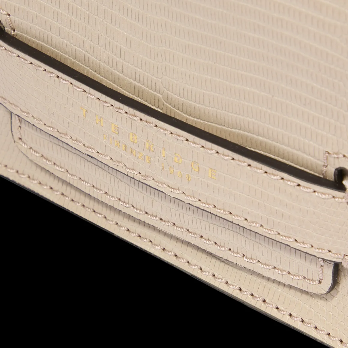 Borsa tracolla pelle con catena stampa lizard