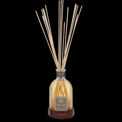 Limited Edition fragranza ambiente Leather Oud (1250 ml) ​con sottobottiglia in pelle