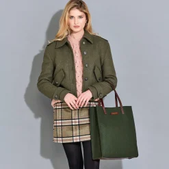 SHOPPER