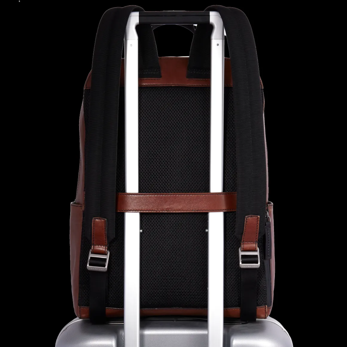 Zaino in pelle porta pc uomo