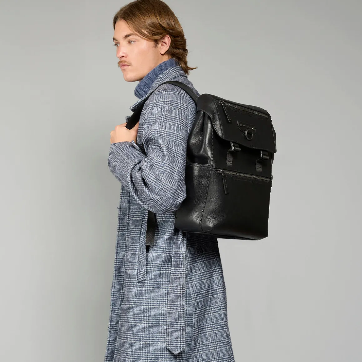 Zaino in pelle uomo con patta